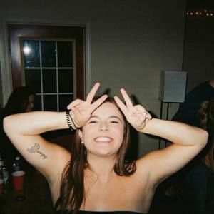 Meet your Posher, Cam